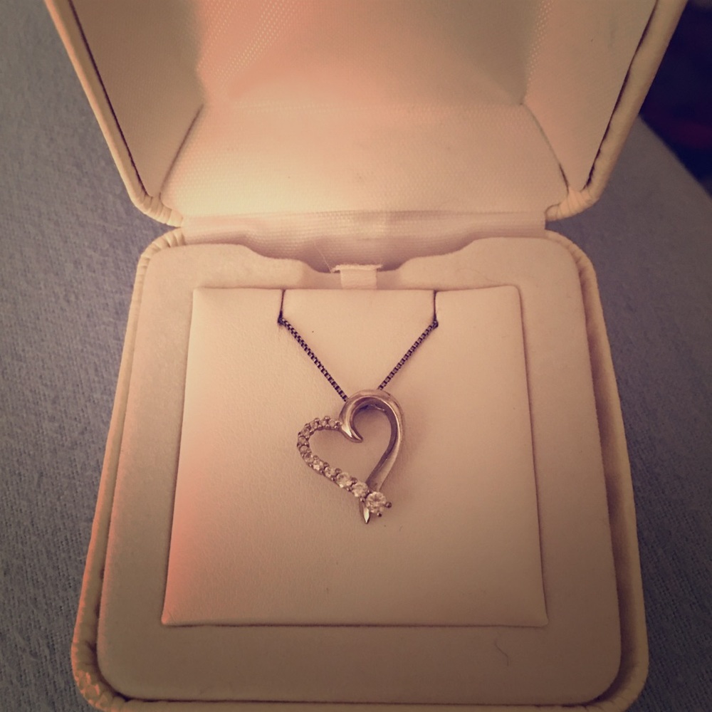 Diamond heart necklace